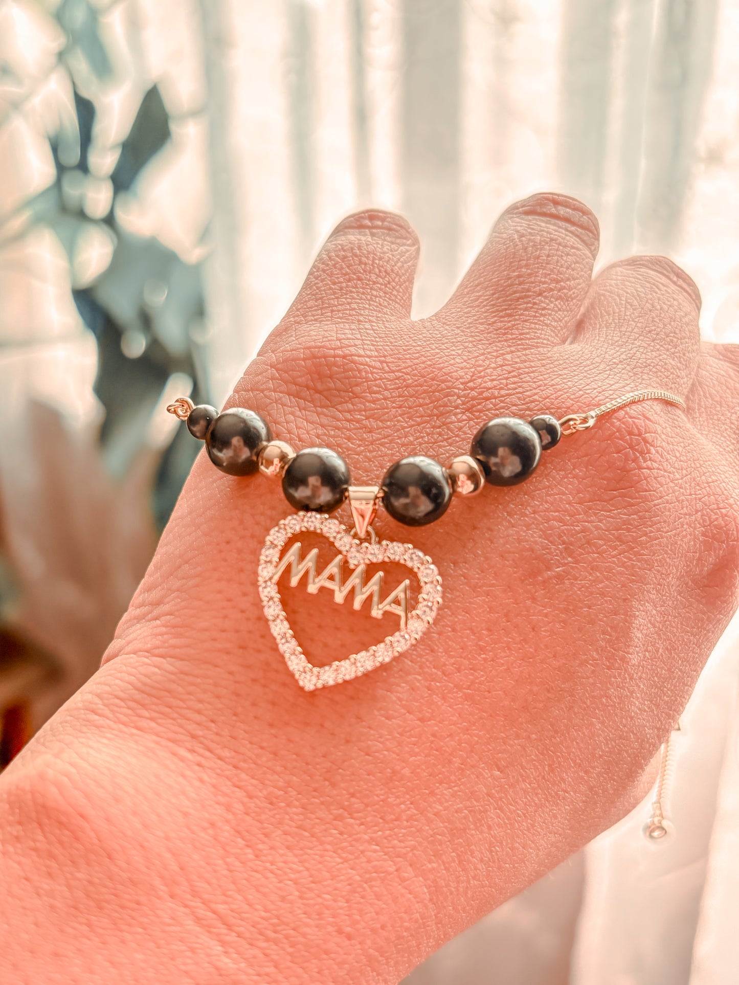 Pulsera Amuleto Corazón Mamá: Shunguita Protectora