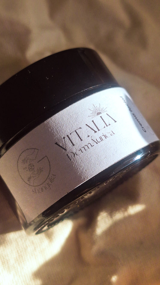 CREMA FACIAL VITALIA Shunguita: DÍA