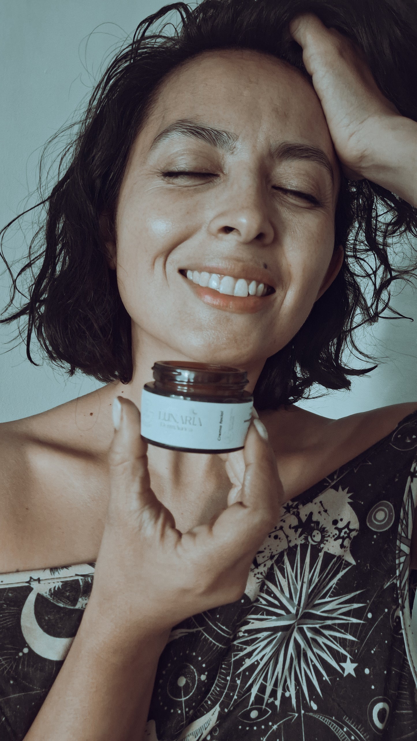 CREMA FACIAL LUNARIA Shunguita: NOCHE