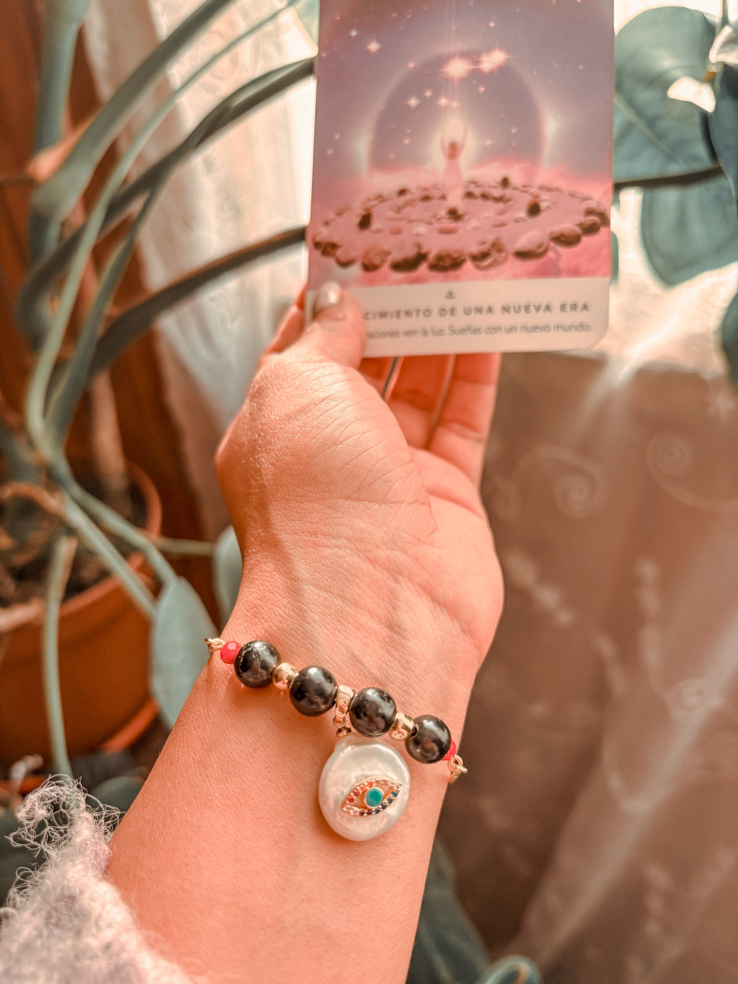 Pulsera Amuleto Ojo Turco Protector: Shunguita y Nácar Natural