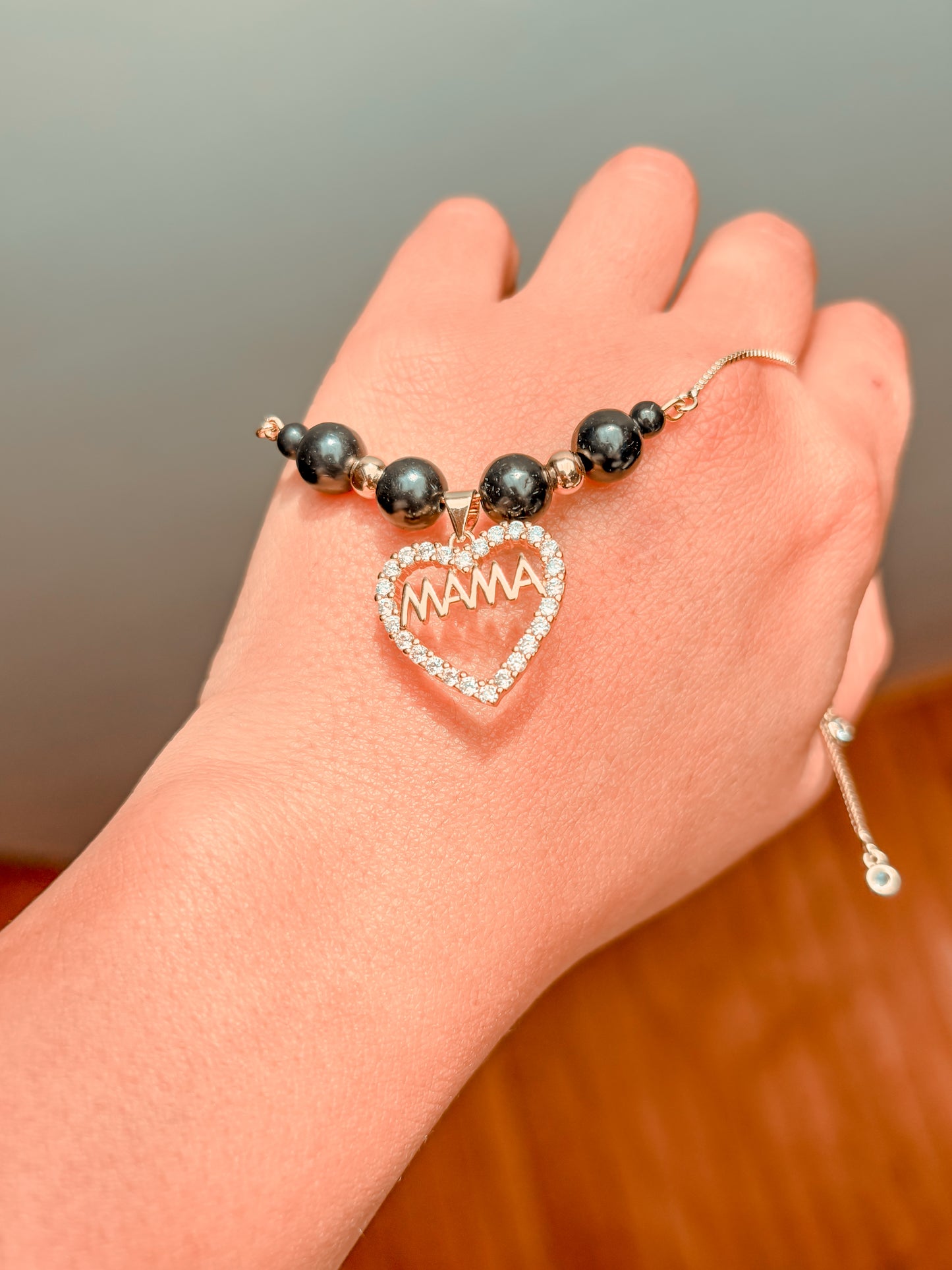 Pulsera Amuleto Corazón Mamá: Shunguita Protectora