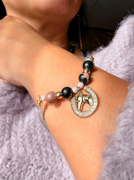 Pulsera Amuleto Caballo de Fuego: Rodonita y Shunguita