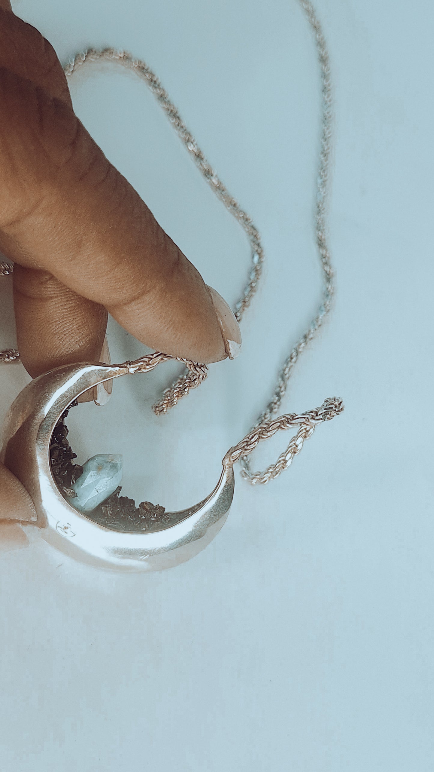 COLLAR SHUNGUITA "HIJA DE LA LUNA"- SHUNGUITA ELITE & LARIMAR en plata 925