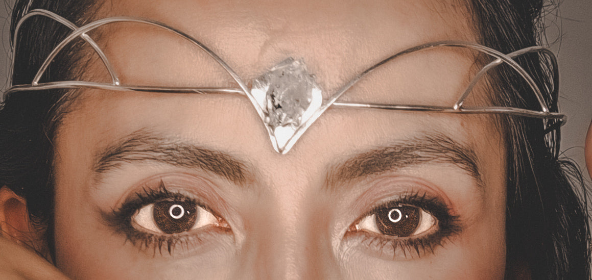 collar tiara “Luz Anclada”: Diamante Herkimer · Shunguita · Plata 925Pieza única y hecha a mano y energía💫