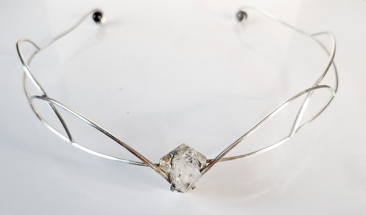 collar tiara “Luz Anclada”: Diamante Herkimer · Shunguita · Plata 925Pieza única y hecha a mano y energía💫