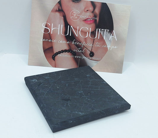 AZULEJO DE SHUNGUITA: limpia y carga tus artículos mágicos