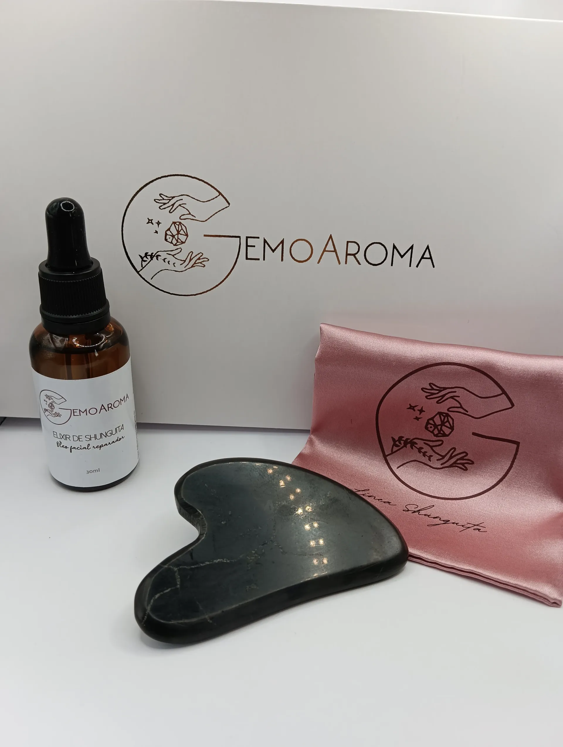 PACK ESPECIAL PARA REGALO: GUA-SHA DE PIEDRA SHUNGUITA + ELIXIR DE SHUNGUITA ÓLEO FACIAL REPARADOR